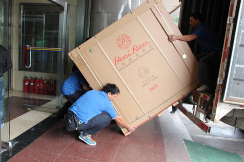 新河钢琴贵重工艺品无忧运